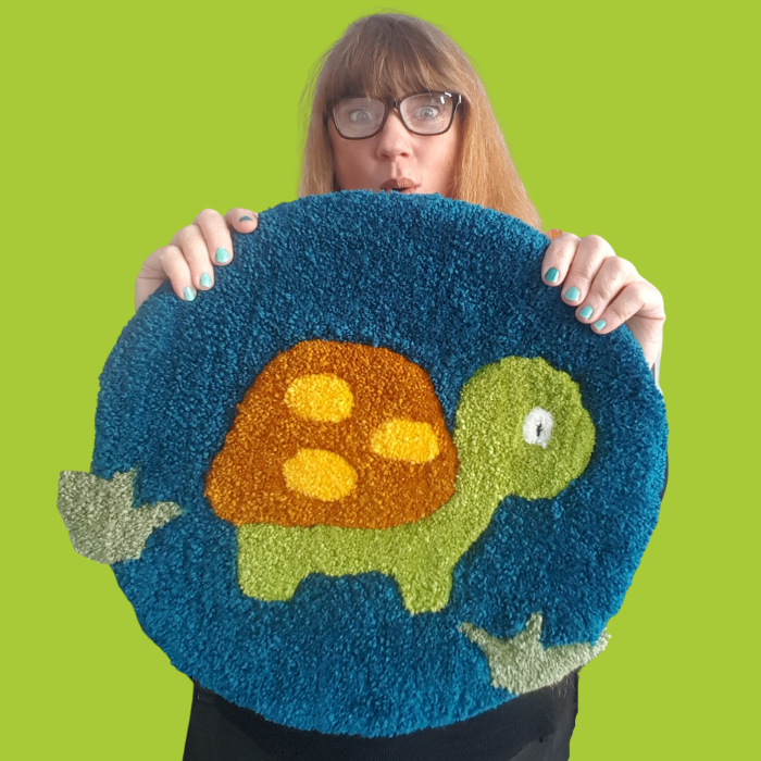 Tapis tufté ~Pim la tortue/ disponible