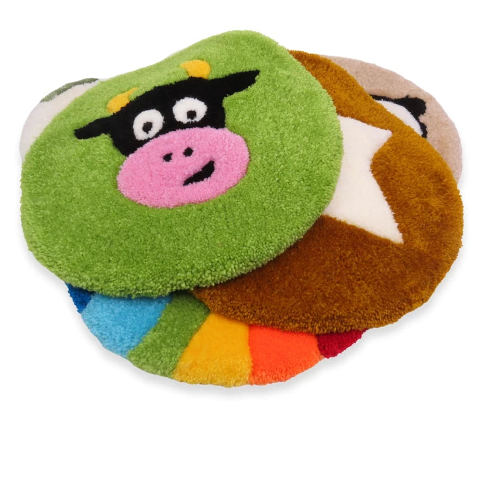 Tapis tufté ~“Marguerite la vache” / disponible