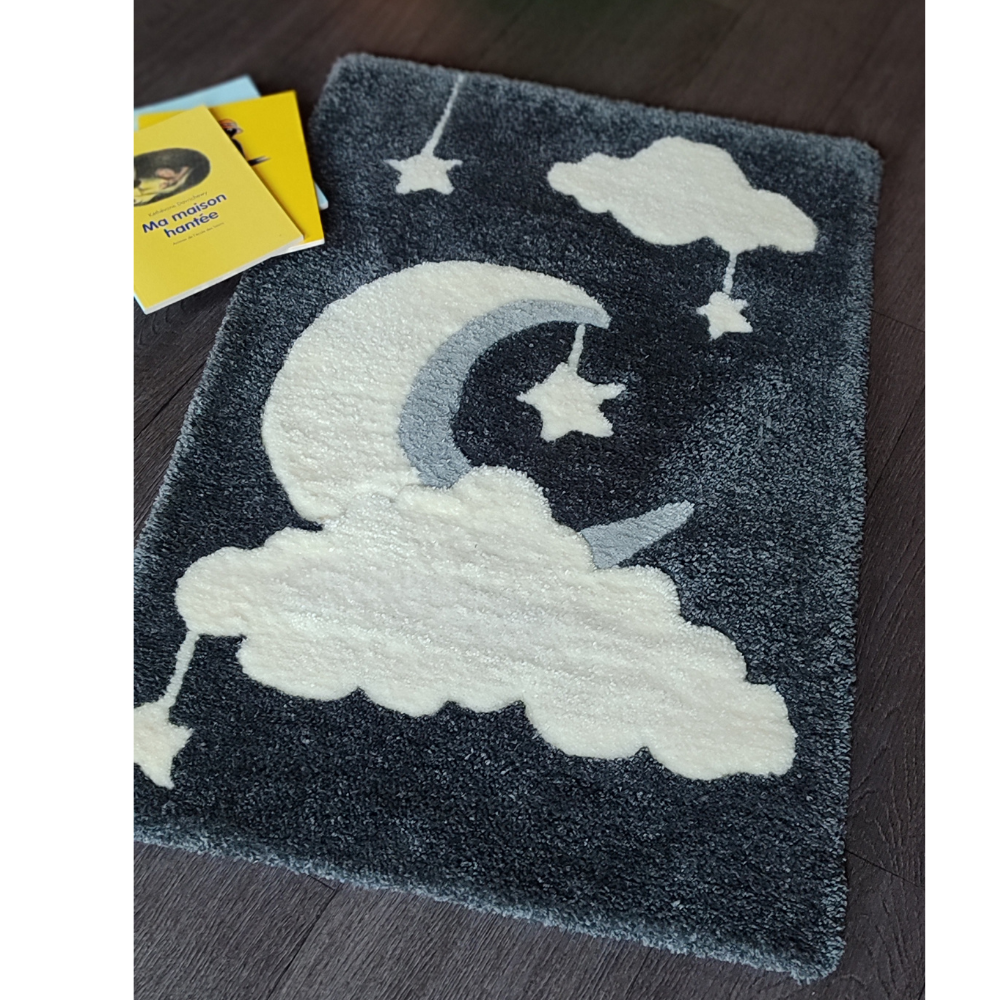 Tapis tufté ~“Lune et Nuages”