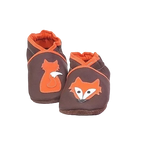 Chaussons en cuir souple artisanaux marron pour enfant avec renard orange, vue de face montrant les deux motifs complémentaires.