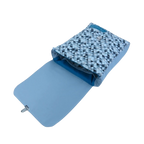 sac-maternelle-camion-betonniere-bleu-enfant ouvert