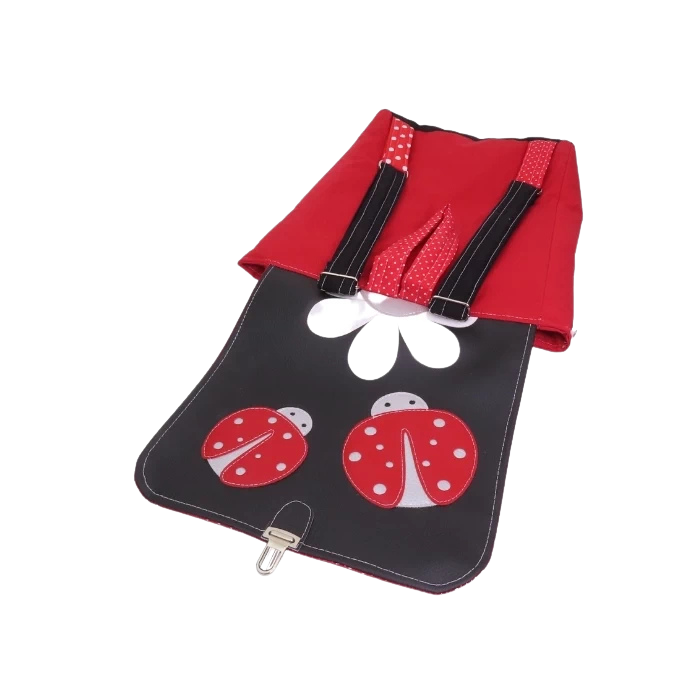 sac-maternelle-coccinelle-rouge-noir-enfant-ouvert