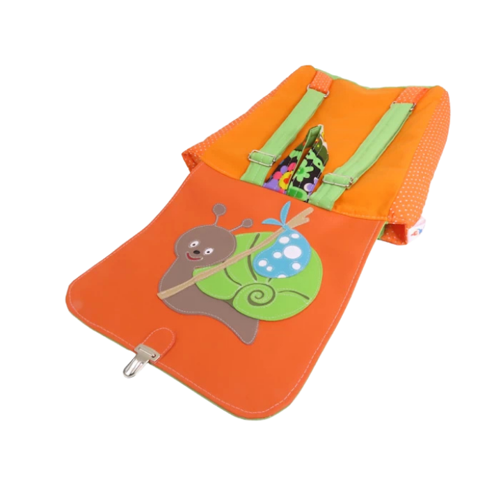 sac-maternelle-escargot-orange-ouvert