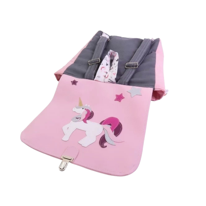sac-maternelle-licorne-rose-enfant-ouvert