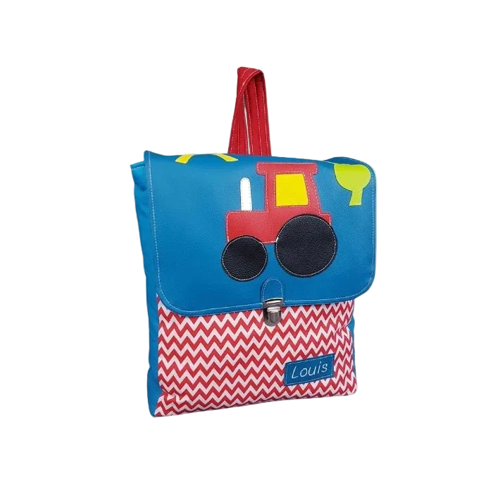 sac-maternelle-tracteur-bleu-rouge-enfant-face