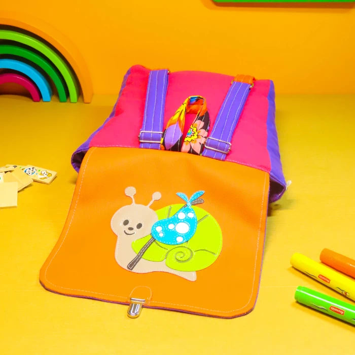 sac_maternelle_escargot_baroudeur_ouvert