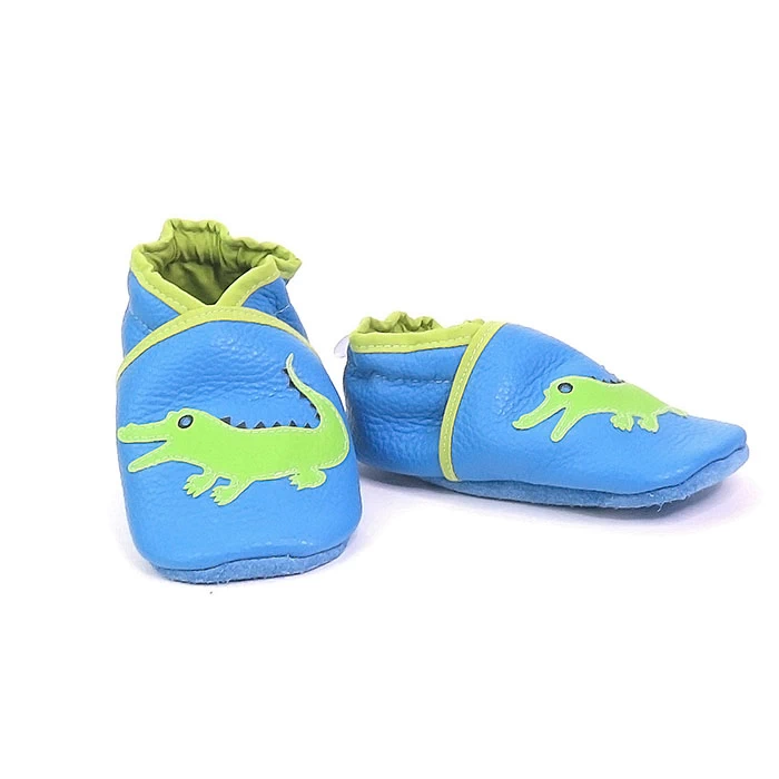 Chaussons cuir souple turquoise crocodile