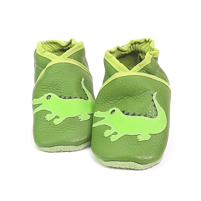Chaussons cuir souple vert crocodile
