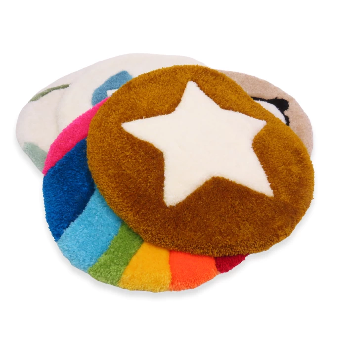 Tapis tufté, " Etoile"