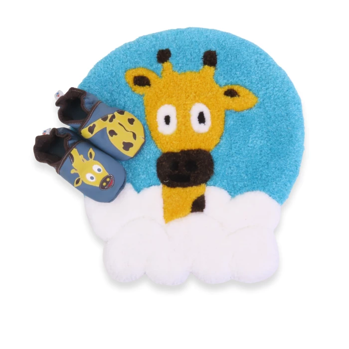 tapis tufté,turquoise, Giselle dans les nuages