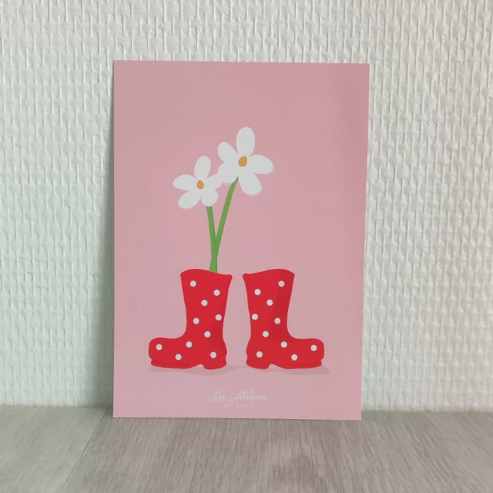 carte postale les bottes rouge et deux fleurs