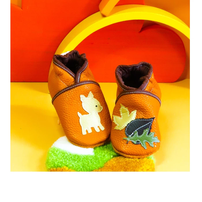 Chaussons souple en cuir Biche et feuilles 21/22