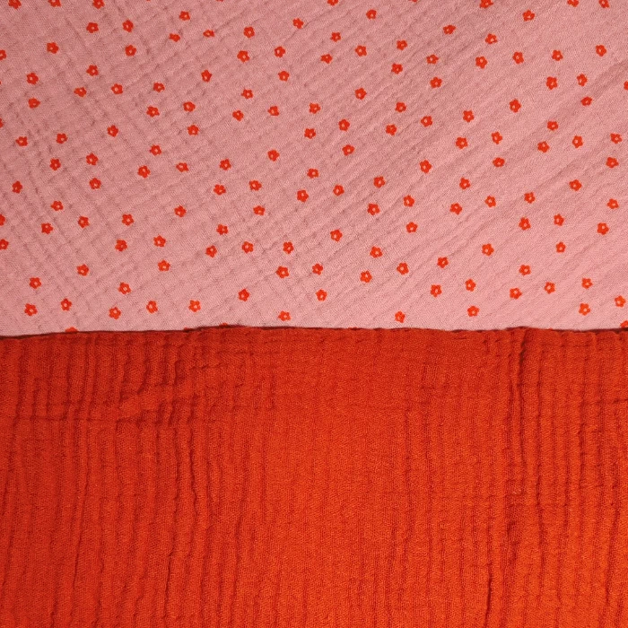 grandes débarbouillettes double gaze 25 cm